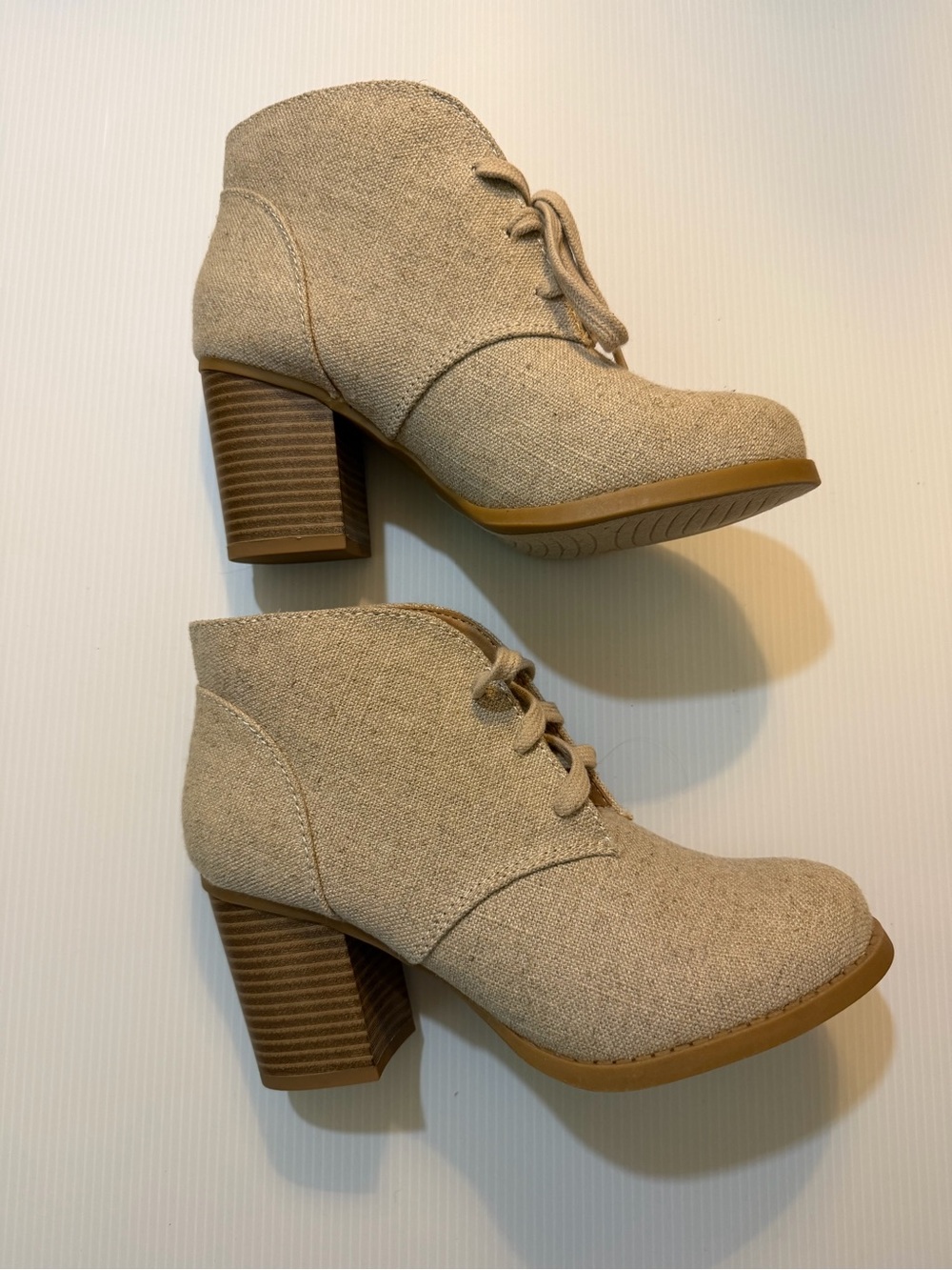 Soda - Beige Lace-Up Women's Ankle Booties - Size 6